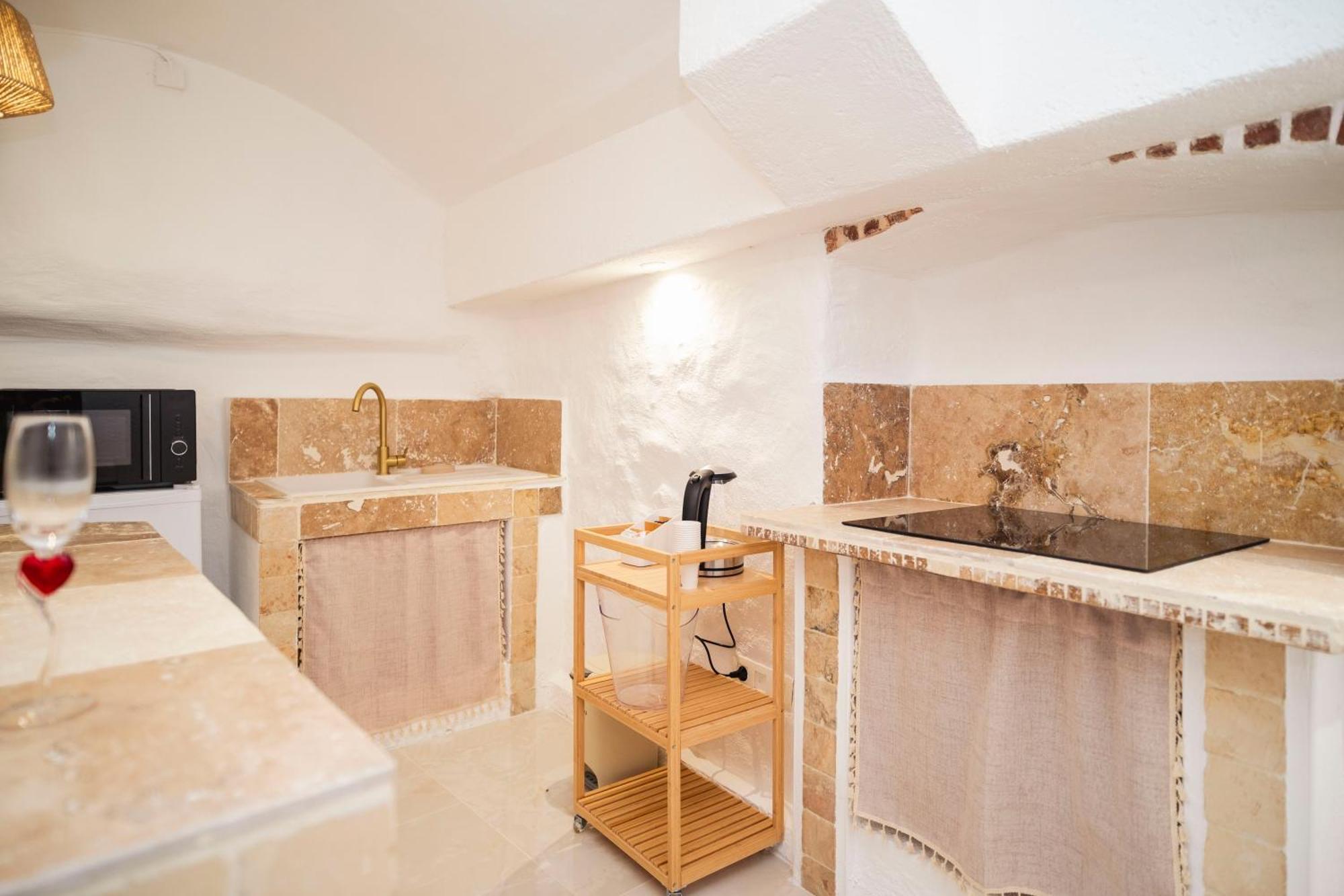 Le Temple D'Aphrodite, Appartement Avec Spa ヴィエンヌ エクステリア 写真