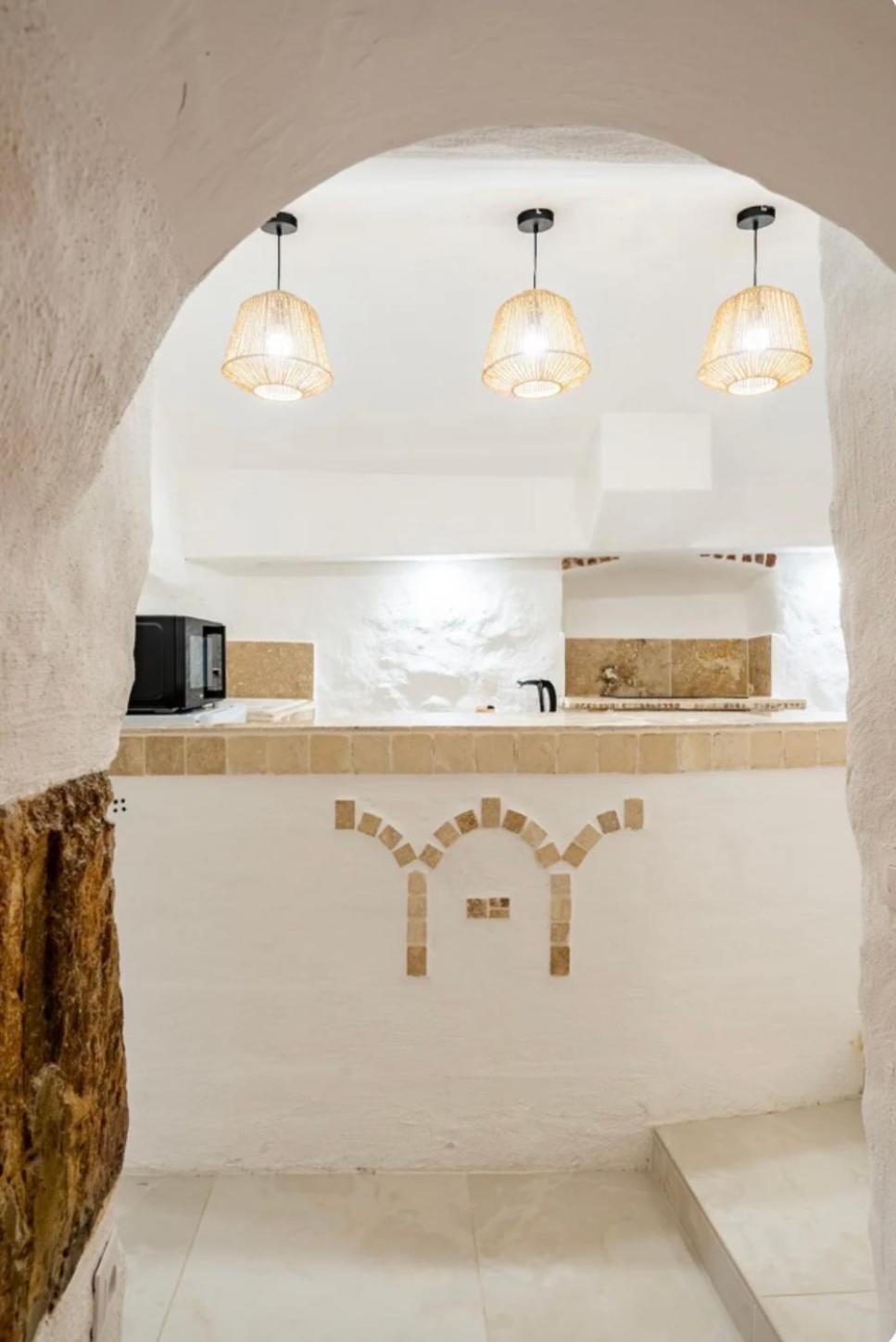 Le Temple D'Aphrodite, Appartement Avec Spa ヴィエンヌ エクステリア 写真